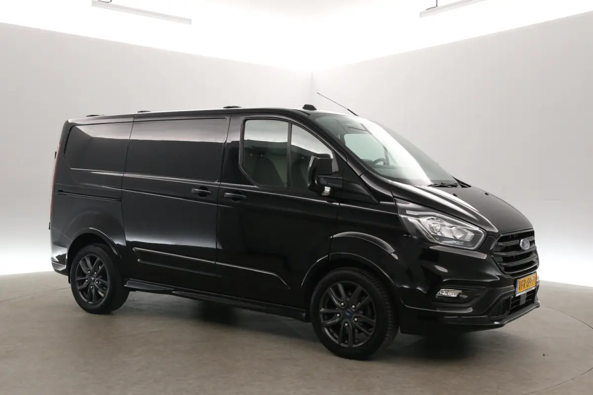 2.0 TDCI L1H1 Sport 185PK | Airco | Cruise | Camera | Carplay | Trekhaak