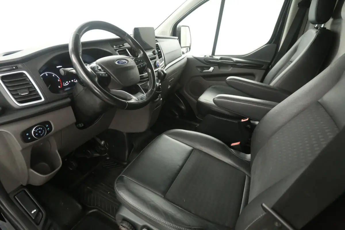 2.0 TDCI L1H1 Sport 185PK | Airco | Cruise | Camera | Carplay | Trekhaak