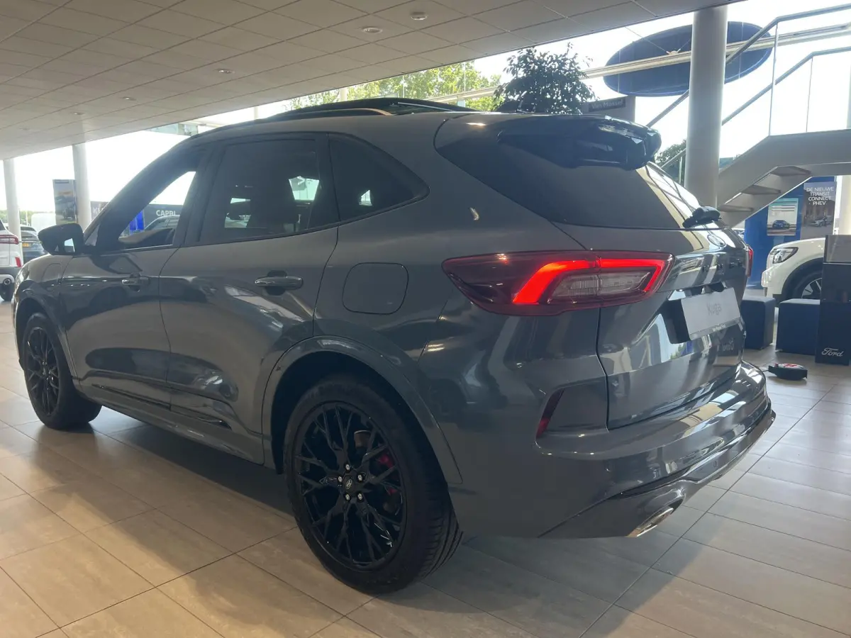 2.5 PHEV BlueCruise Edition | Nieuw te bestellen! | €4000 Ford Voordeel | Elek. Trekhaak | B&O Premium Audio | Stoel/stuur voorruitverwarming | Adaptive Cruise inc. BlueCruise | 20-Inch | 
