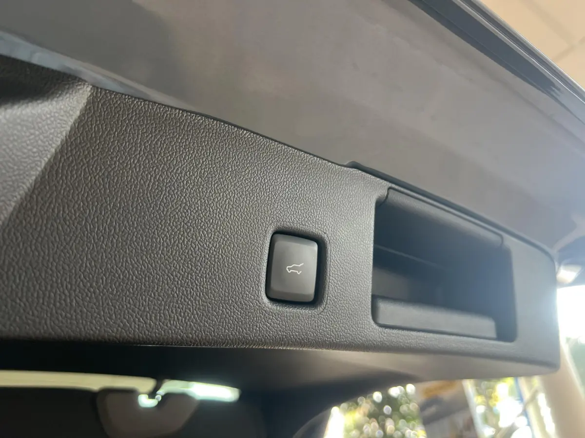 2.5 PHEV BlueCruise Edition | Nieuw te bestellen! | €4000 Ford Voordeel | Elek. Trekhaak | B&O Premium Audio | Stoel/stuur voorruitverwarming | Adaptive Cruise inc. BlueCruise | 20-Inch | 