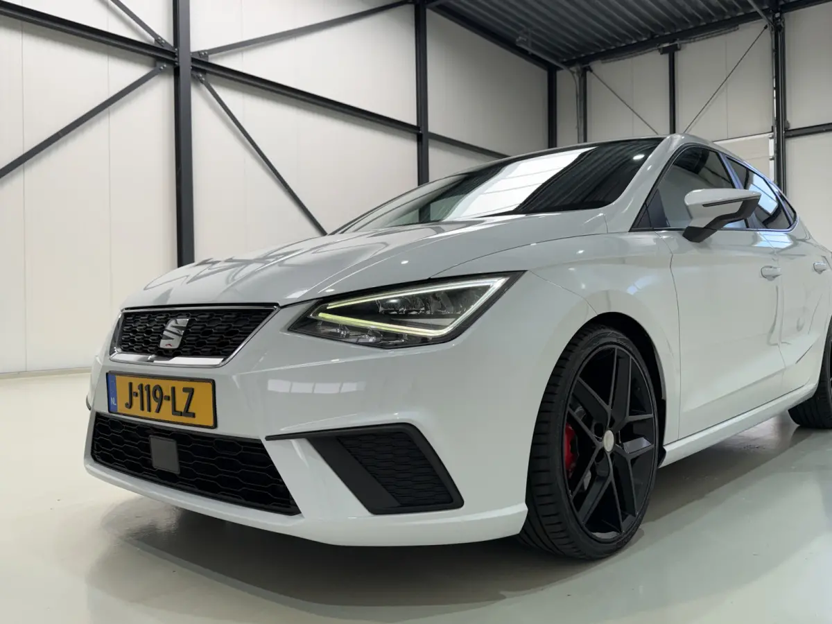 1.0 TSI 116pk DSG Style | Navi | Carplay | Full Led