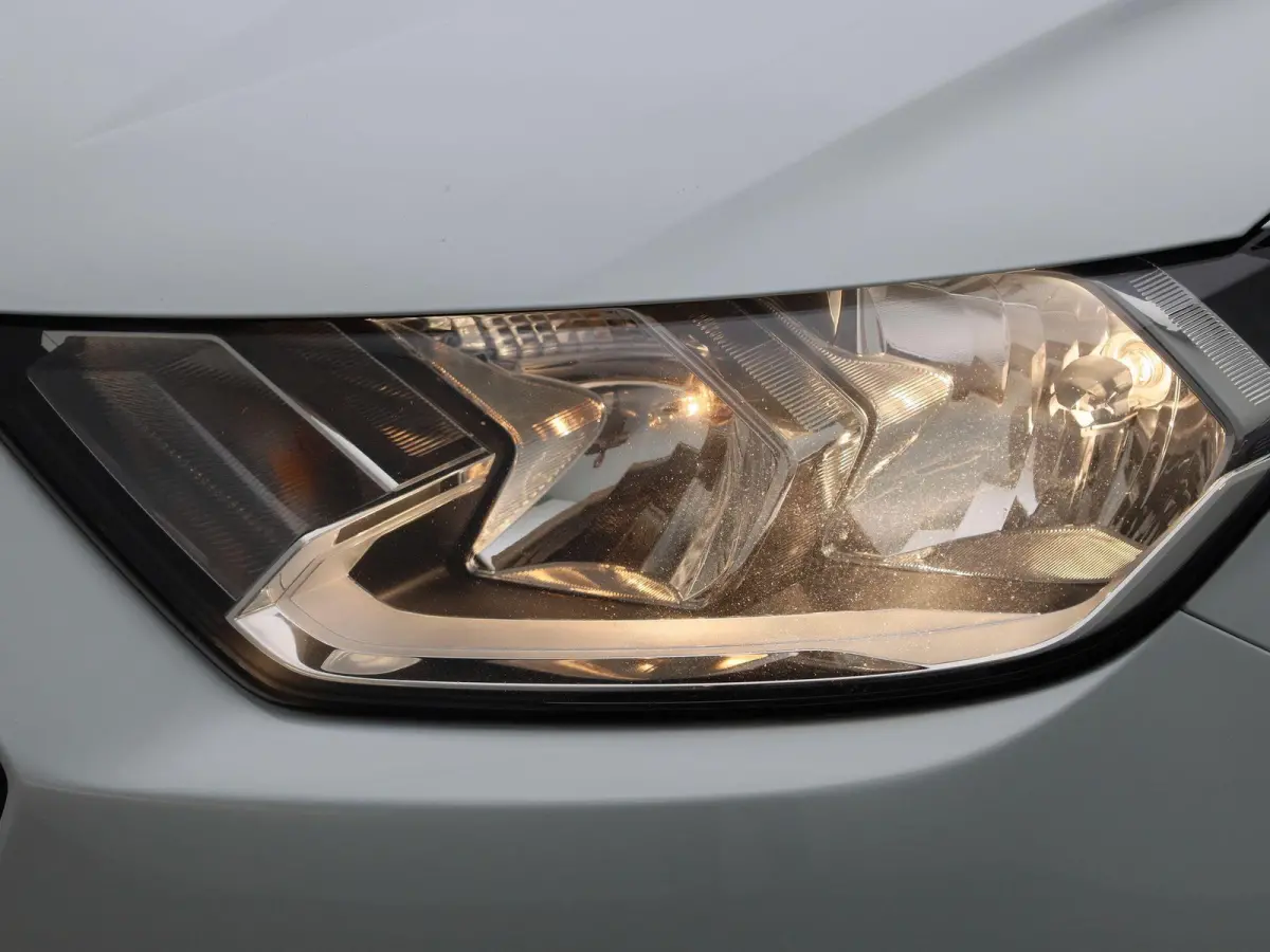 1.0 25 TFSI | APPLE CARPLAY | ANDROID AUTO | PARKEERSENSOREN | CRUISE CONTROL | CLIMATE CONTROL | DAB RADIO | LICHTMETALEN VELGEN | DIGITAL COCKPIT |