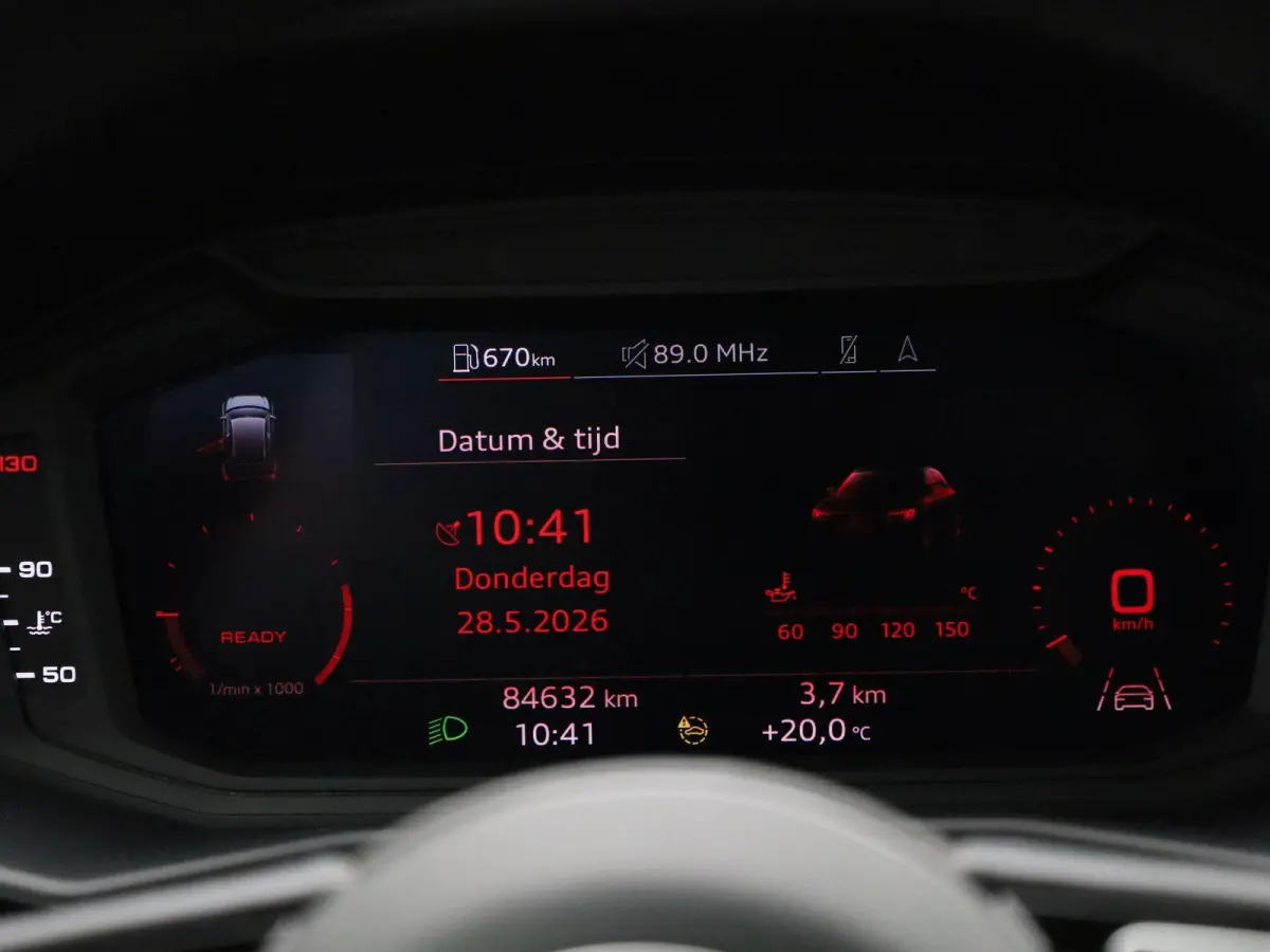 1.0 25 TFSI | APPLE CARPLAY | ANDROID AUTO | PARKEERSENSOREN | CRUISE CONTROL | CLIMATE CONTROL | DAB RADIO | LICHTMETALEN VELGEN | DIGITAL COCKPIT |