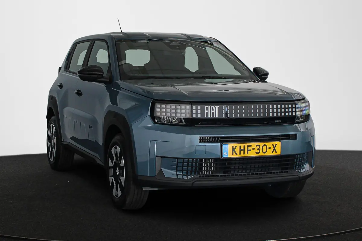 1.2 Hybrid ICON / Carplay / Airco / 2+6 Jaar Garantie