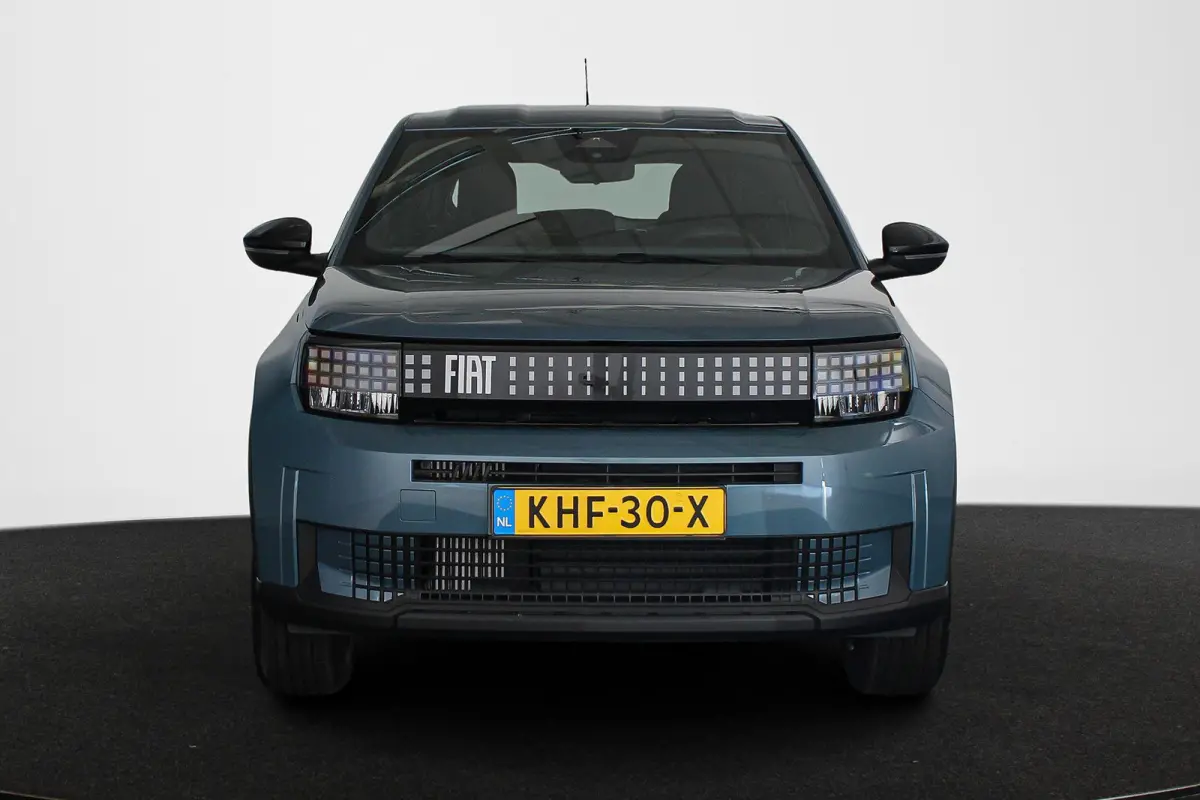 1.2 Hybrid ICON / Carplay / Airco / 2+6 Jaar Garantie