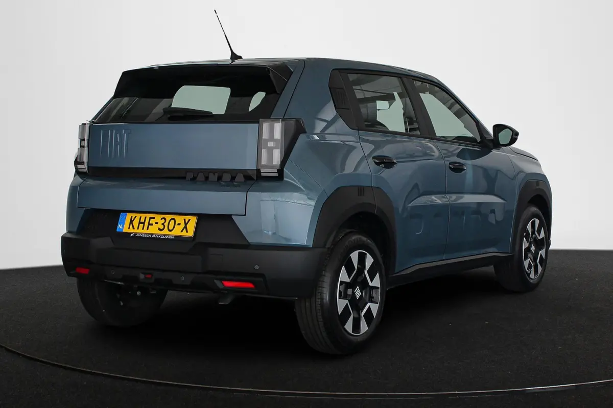 1.2 Hybrid ICON / Carplay / Airco / 2+6 Jaar Garantie