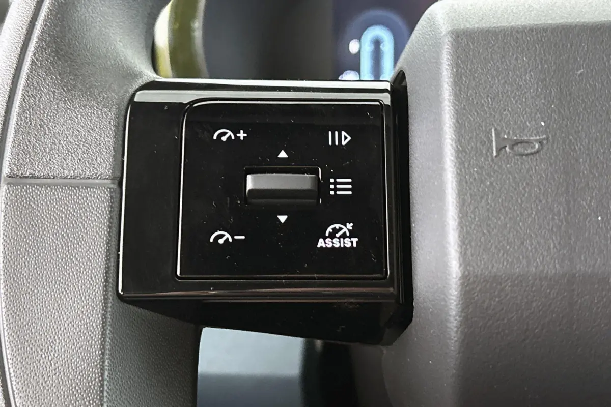 1.2 Hybrid ICON / Carplay / Airco / 2+6 Jaar Garantie
