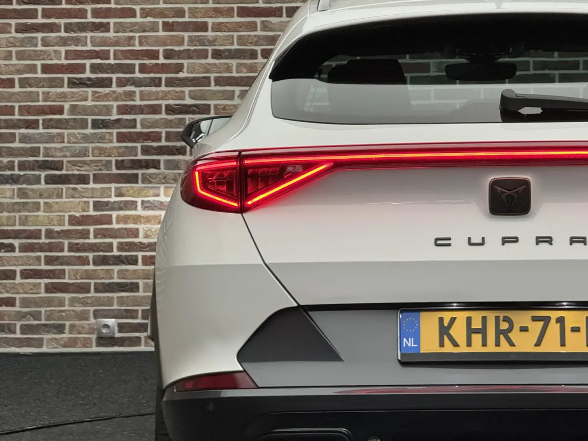 1.5 TSI Business Edition Plus Virtual Sfeer Camera CarPlay