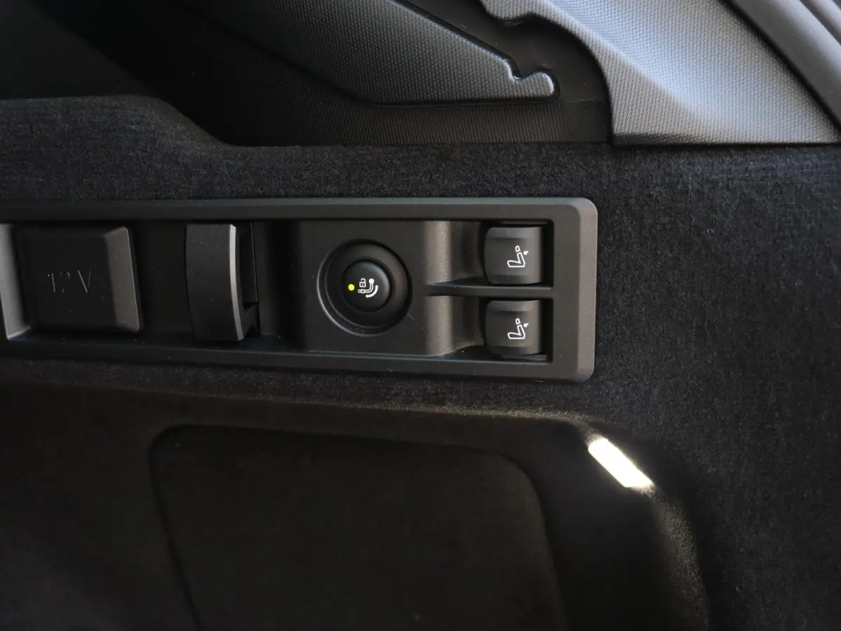 Touring M340i xDrive | M Sportpakket Pro | Panodak | Head-Up | Trekhaak | Driving Assistant Prof. | Adaptief M Onderstel | Harman Kardon | Elektr. Stoelen | 19'' LMV