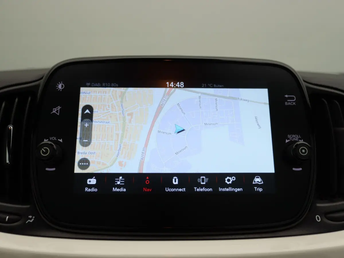 1.0 Hybrid Dolcevita | Apple Carplay & Android Auto | Panoramadak | Cruise Control | Climate Control |