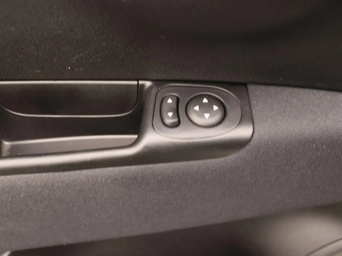 1.0 Hybrid Dolcevita | Apple Carplay & Android Auto | Panoramadak | Cruise Control | Climate Control |