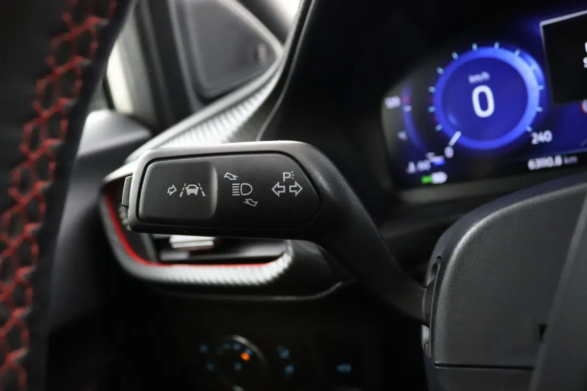 1.0 EcoBoost ST-Line X 155pk | Winterpack | B&O | Elektrische Achterklep | Camera | Adaptive Cruise | BLIS | Full-LED | CarPlay/Android Auto