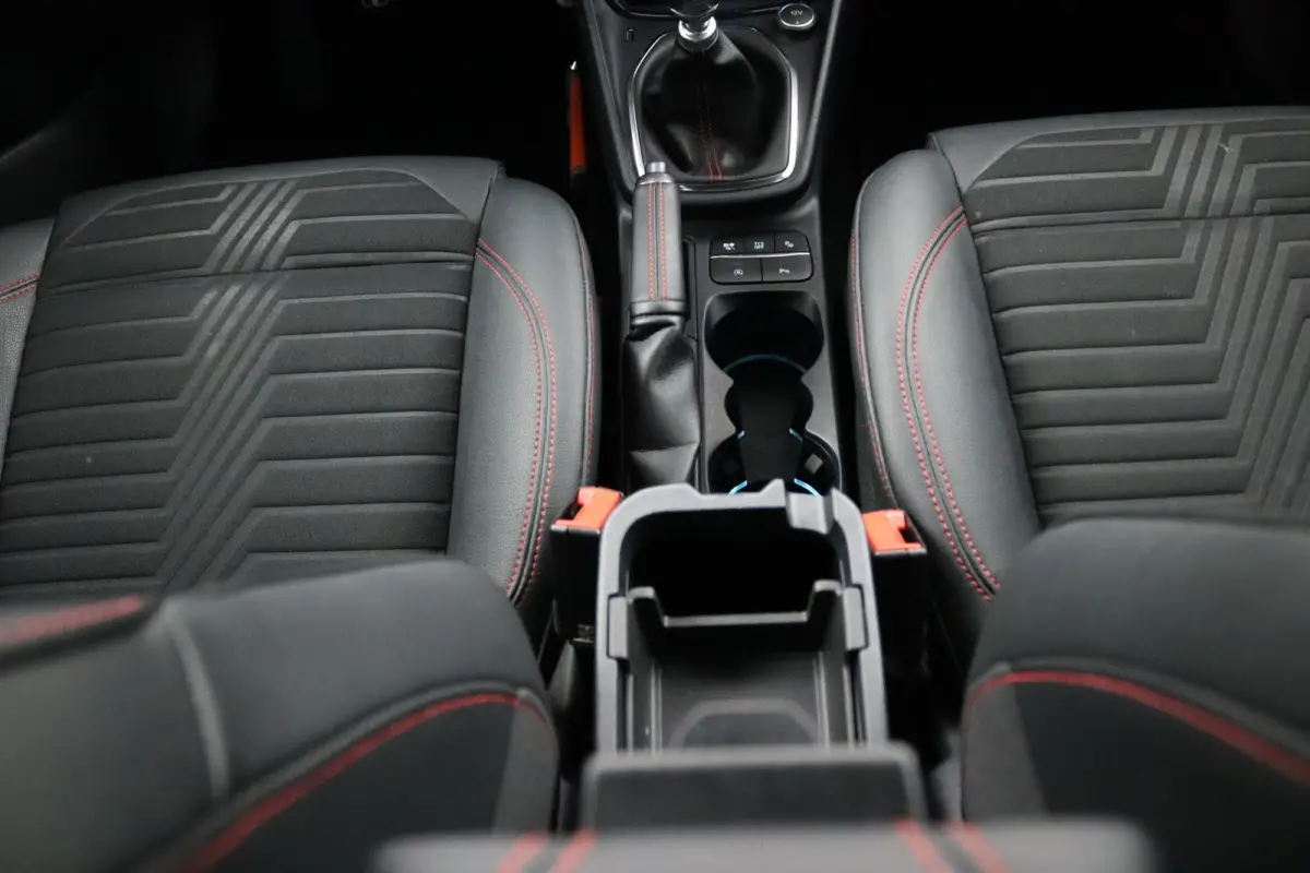 1.0 EcoBoost ST-Line X 155pk | Winterpack | B&O | Elektrische Achterklep | Camera | Adaptive Cruise | BLIS | Full-LED | CarPlay/Android Auto