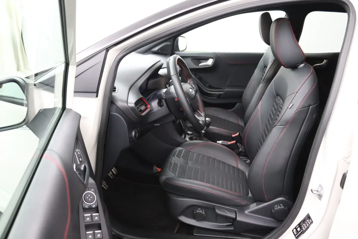1.0 EcoBoost ST-Line X 155pk | Winterpack | B&O | Elektrische Achterklep | Camera | Adaptive Cruise | BLIS | Full-LED | CarPlay/Android Auto