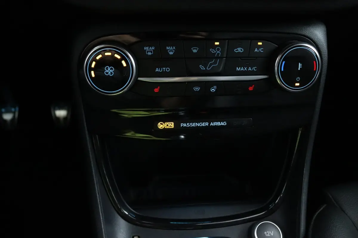 1.0 EcoBoost ST-Line X 155pk | Winterpack | B&O | Elektrische Achterklep | Camera | Adaptive Cruise | BLIS | Full-LED | CarPlay/Android Auto