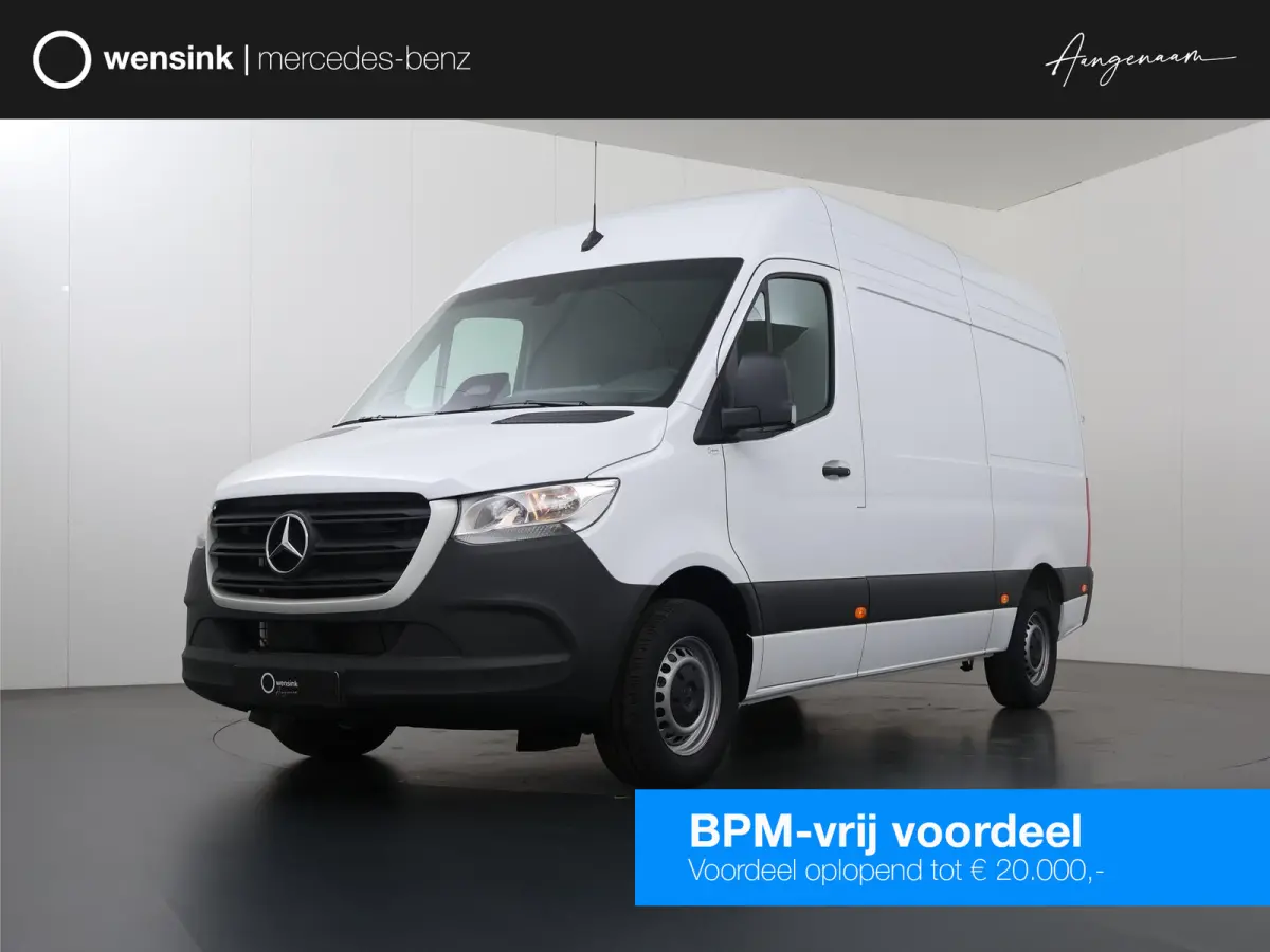 317 L2H2 RWD PRO | 3500kg TREKKEN | FACELIFT | 3-ZITS | CAMERA | AUTOMAAT
