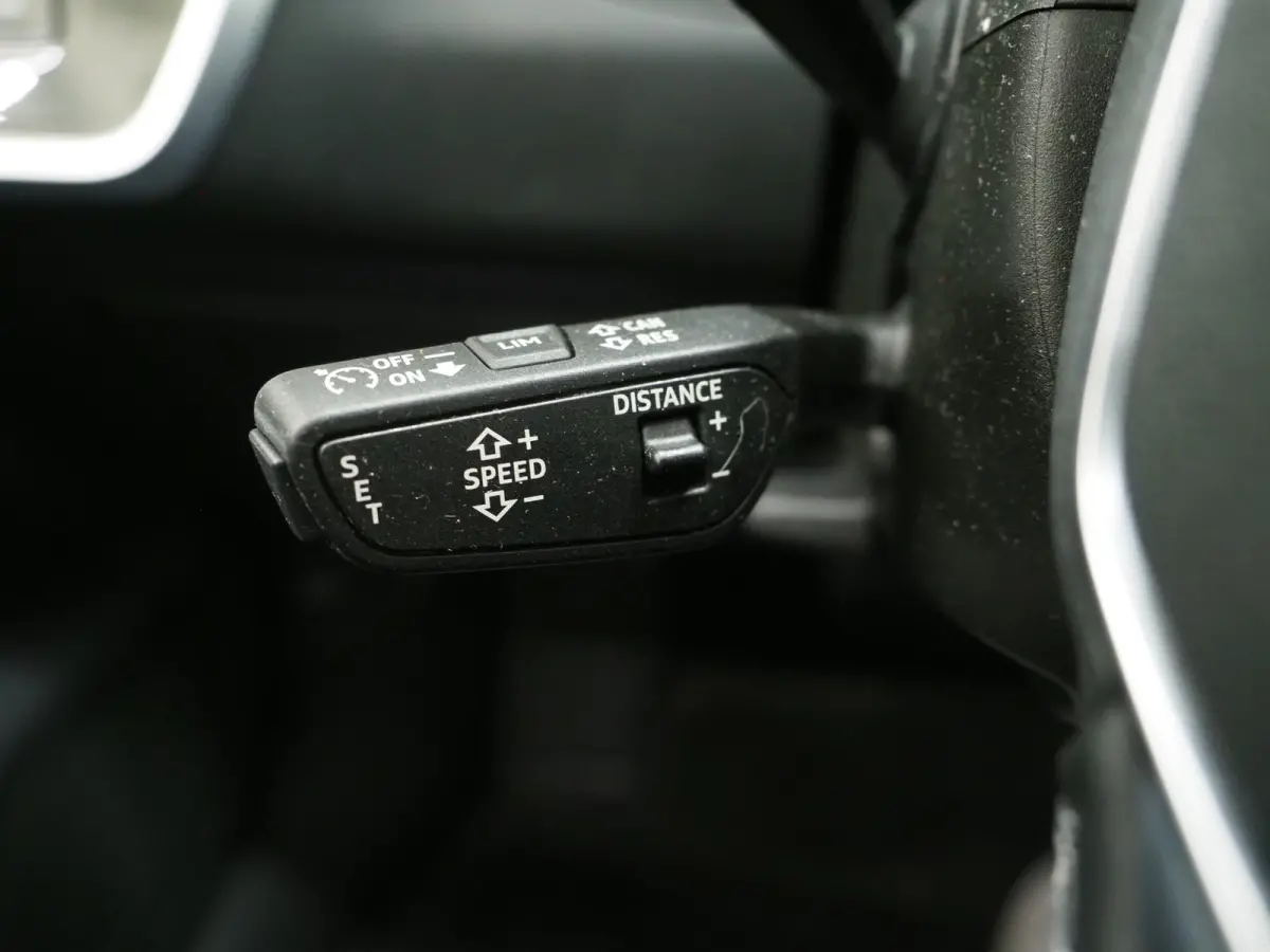50 TFSI e quattro | Panoramadak | Leder | B&O Audio | HUD | Adaptive Cruise | Keyless | Sfeerlicht
