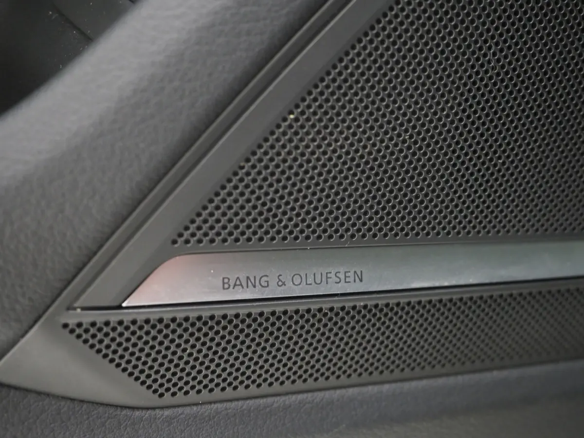50 TFSI e quattro | Panoramadak | Leder | B&O Audio | HUD | Adaptive Cruise | Keyless | Sfeerlicht