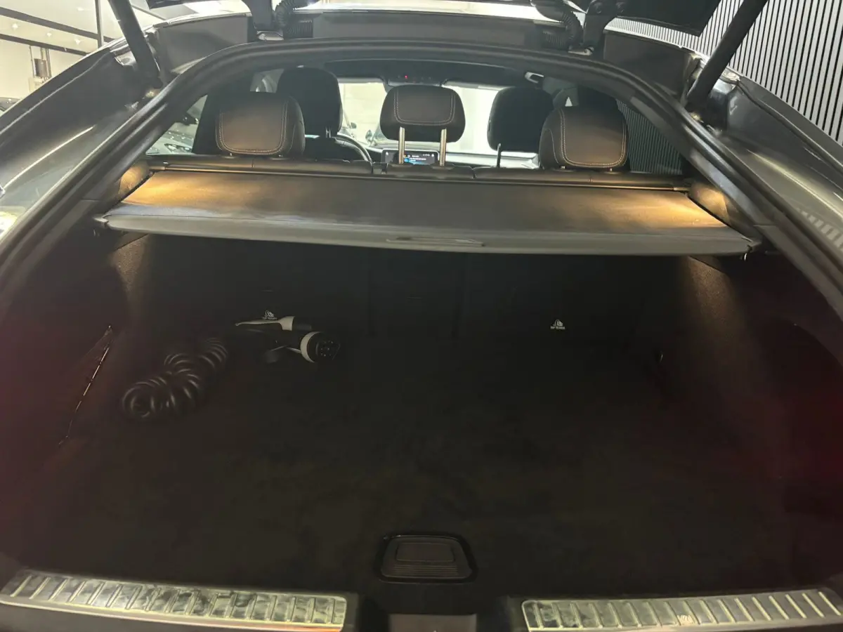 300e 4MATIC Premium Plus Amg Coupe Pano Dealer Garantie