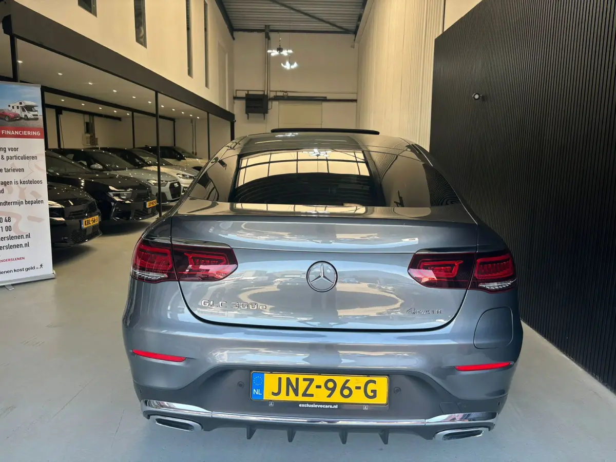 300e 4MATIC Premium Plus Amg Coupe Pano Dealer Garantie