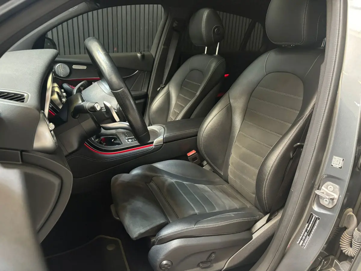 300e 4MATIC Premium Plus Amg Coupe Pano Dealer Garantie
