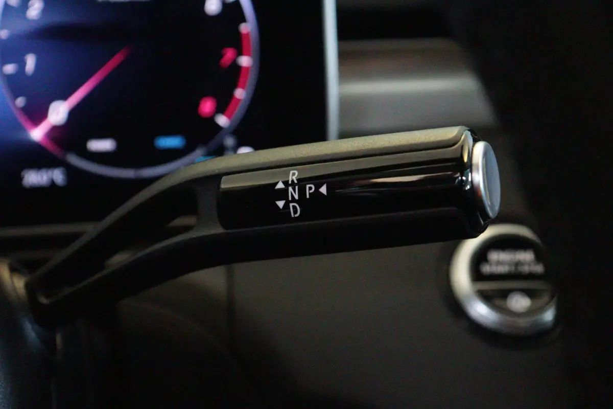180 Business Line Automaat | NAVI | CAMERA + PDC | LEER | ADAP CRUISE | LANE-ASSIST |