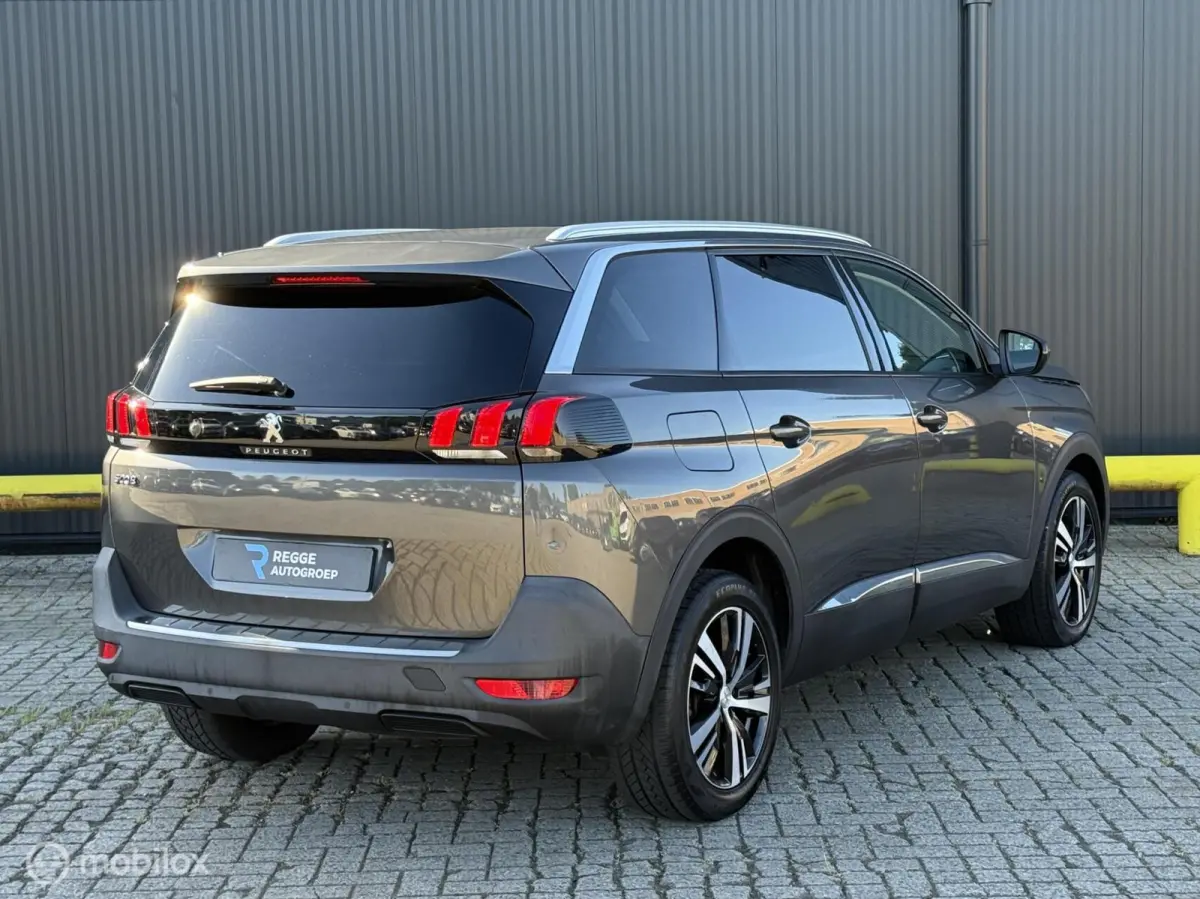 1.5 BlueHDI Allure AUTOMAAT | EXPORTPRIJS !