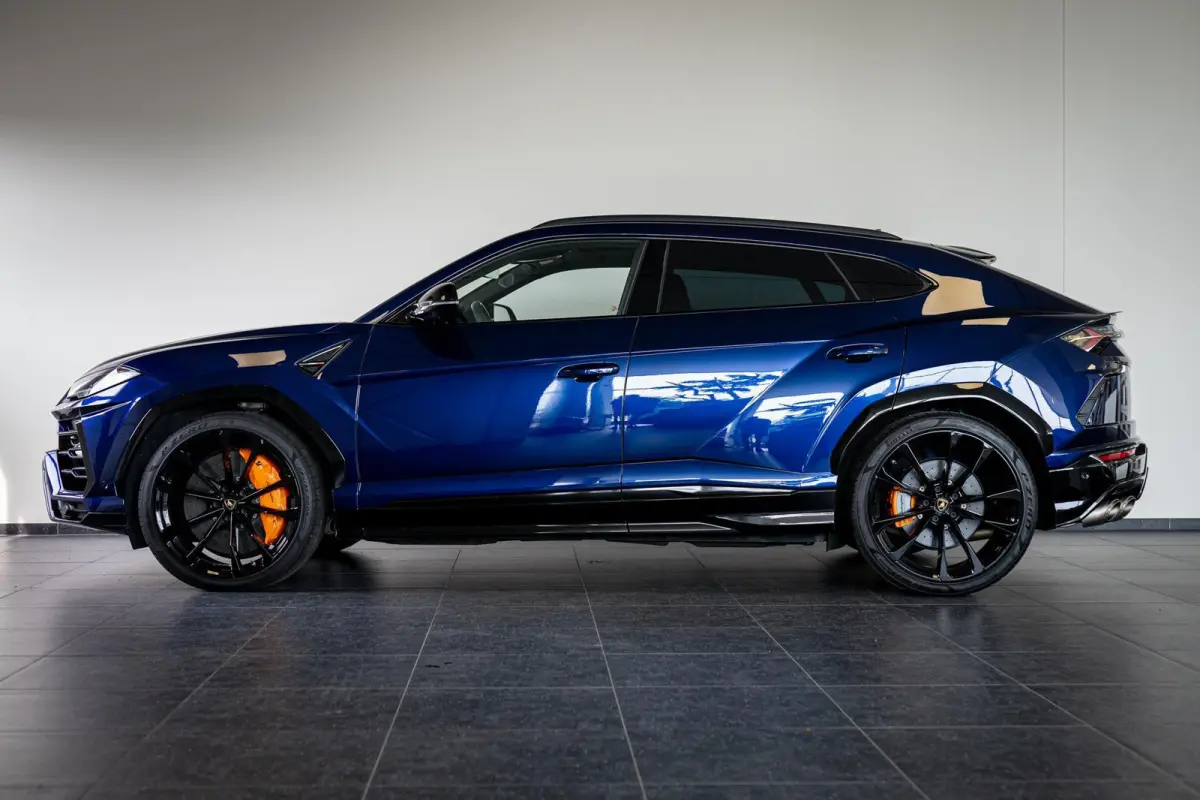 4.0 V8 | Akra | 23 Inch | Pano | B&O | HUD