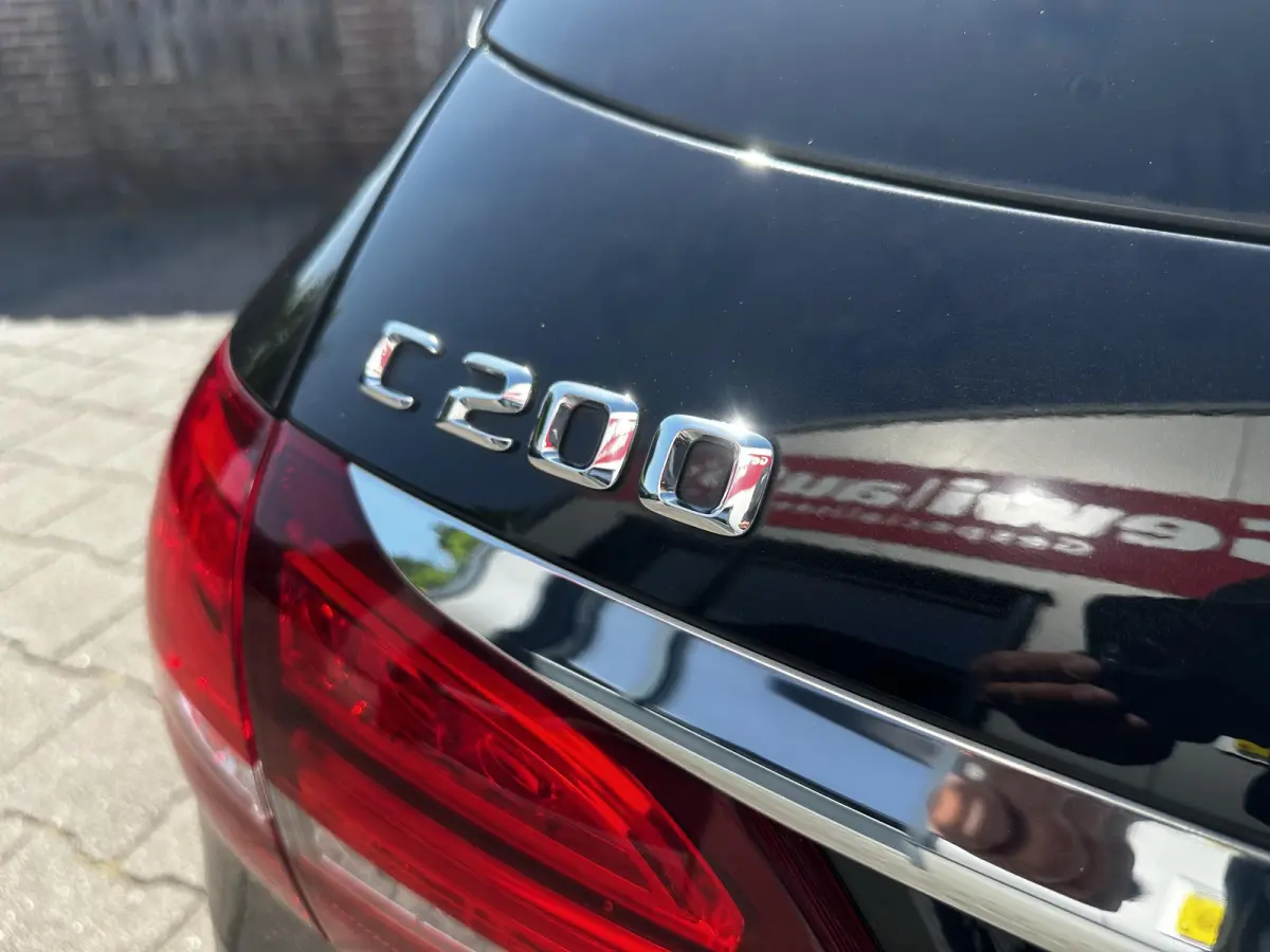 200 Avantgarde