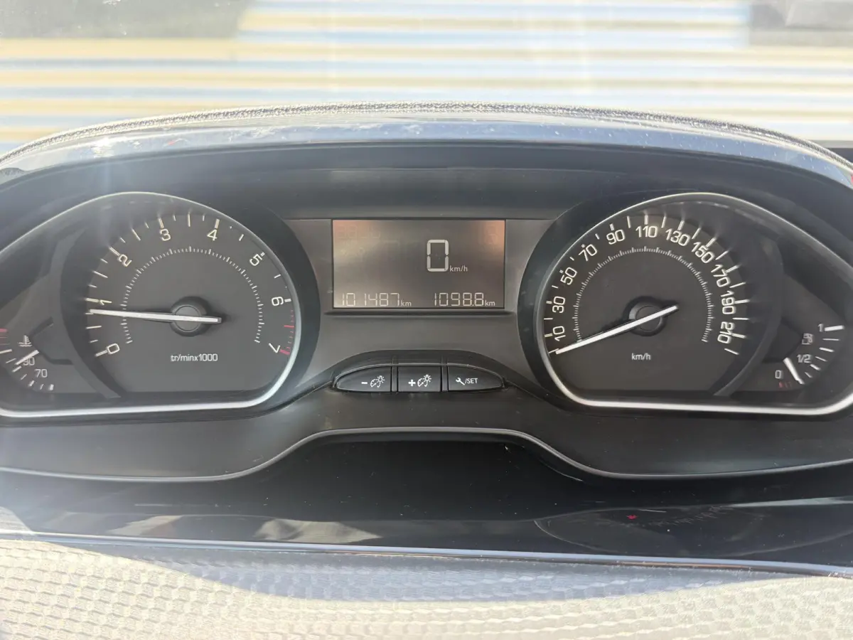 1.2 PureTech Blue Lion Navi|Carplay|Airco|Cruise|PDC|N.A.P|APK tot 09-2026