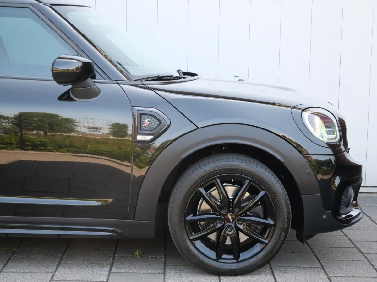 2.0 Cooper S John Cooper Works 179 Pk Automaat Navi / DAB / Apple Carplay / Camera