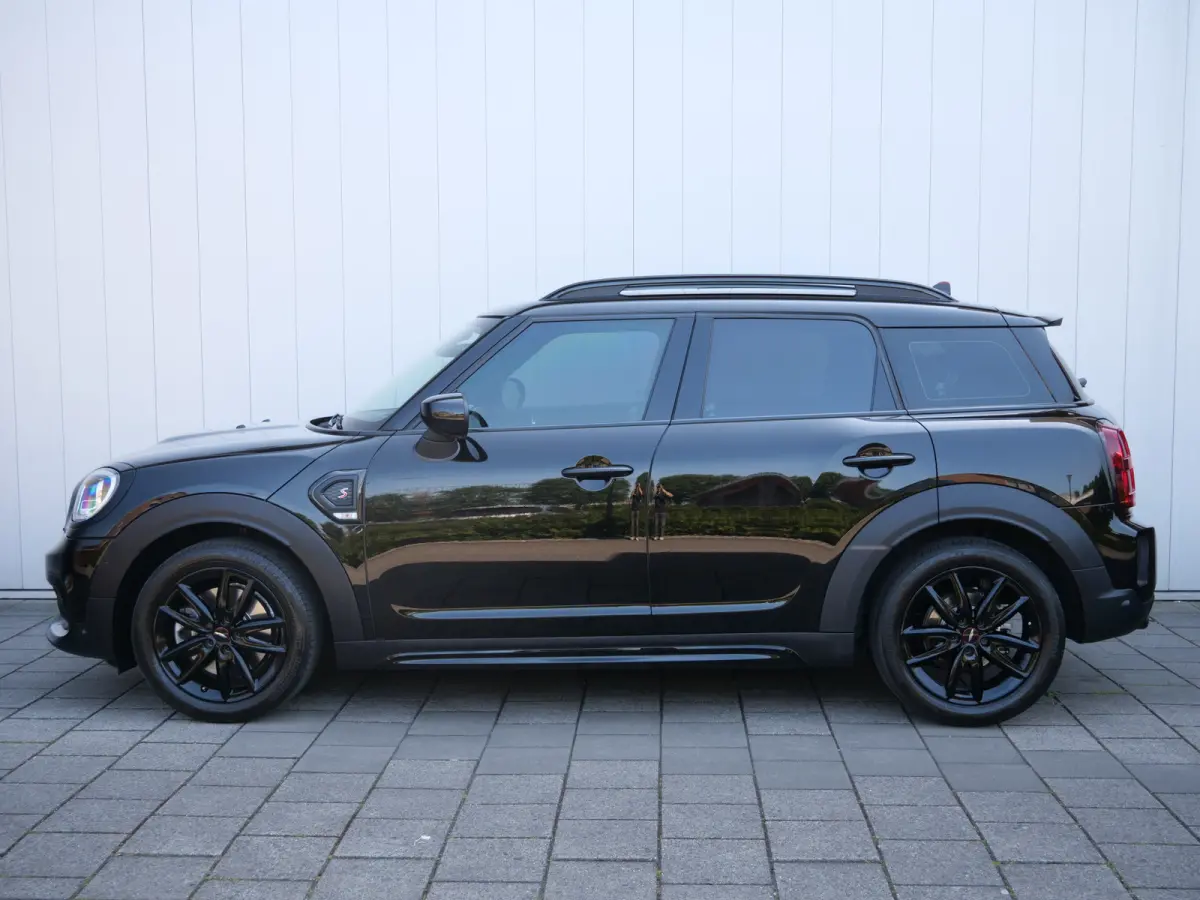 2.0 Cooper S John Cooper Works 179 Pk Automaat Navi / DAB / Apple Carplay / Camera