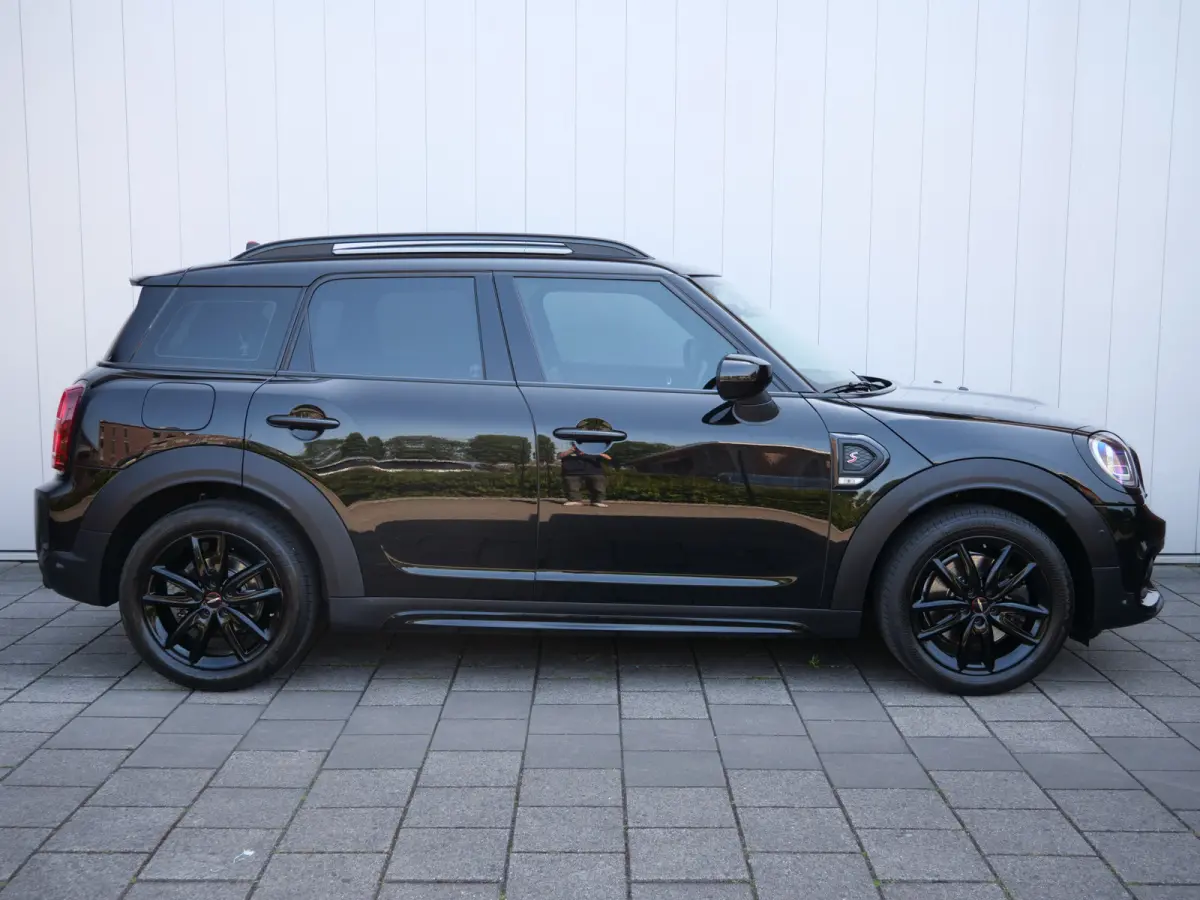 2.0 Cooper S John Cooper Works 179 Pk Automaat Navi / DAB / Apple Carplay / Camera