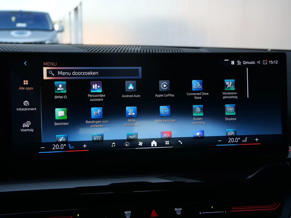 520i 208 Pk Automaat M-pakket / Leer / Navi / DAB / Apple Carplay / Stoelkoeling