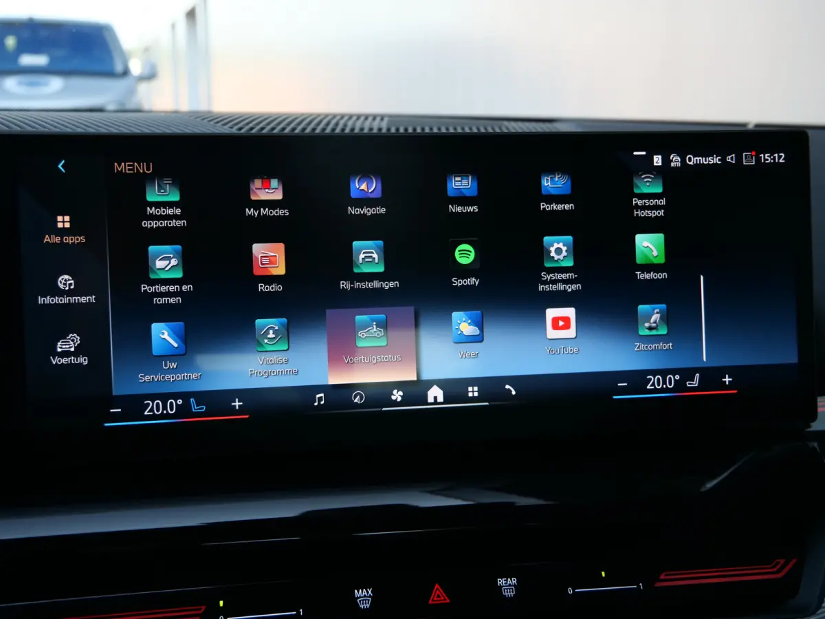 520i 208 Pk Automaat M-pakket / Leer / Navi / DAB / Apple Carplay / Stoelkoeling