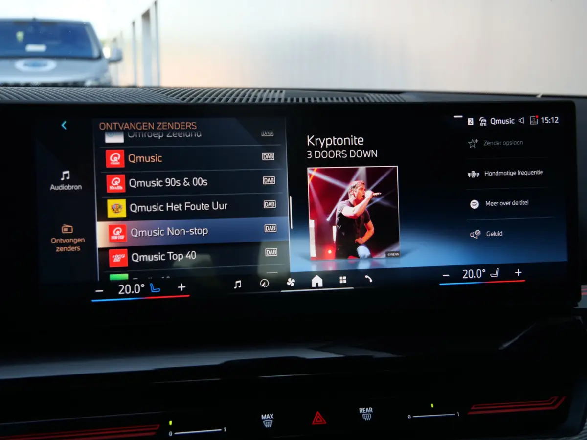 520i 208 Pk Automaat M-pakket / Leer / Navi / DAB / Apple Carplay / Stoelkoeling