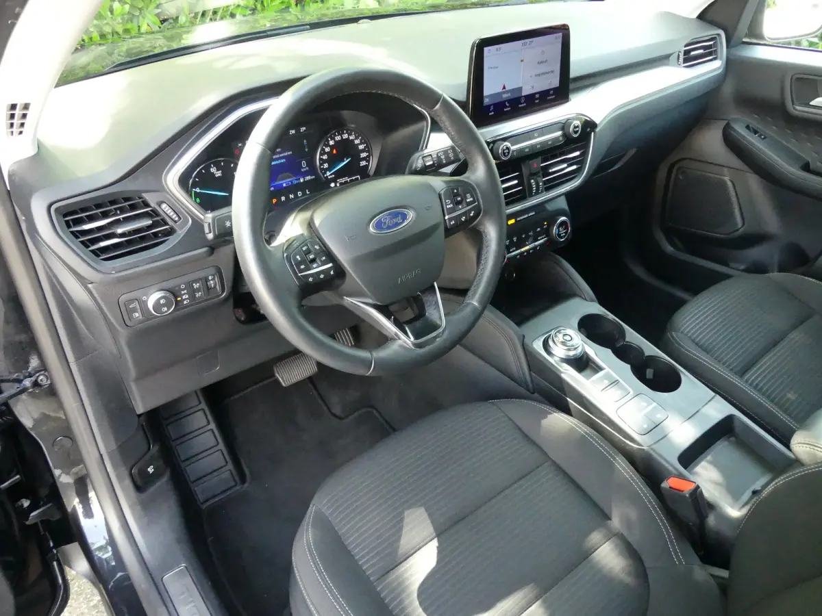 2.5 PHEV Titanium | CAMERA | ADAPTIVE CRUISE | DODEHOEKDETECTIE | STOEL+STUUR+VOORRUITVERWARMING | PARKEERSENSOREN V+A | ELEKTRISCHE ACHTERKLEP | LMV 18" | NAVI | APPLE CARPLAY / ANDRIOD AUT