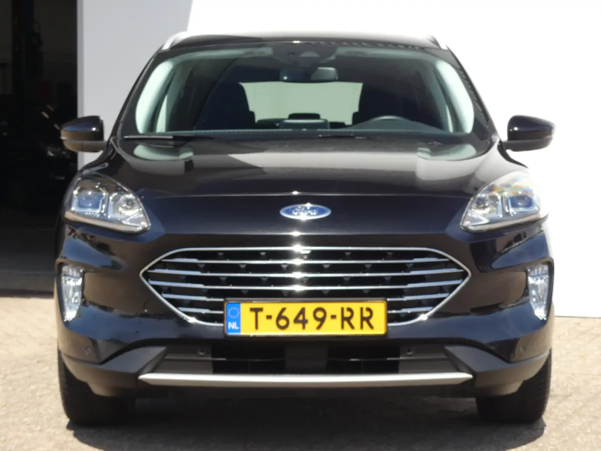 2.5 PHEV Titanium | CAMERA | ADAPTIVE CRUISE | DODEHOEKDETECTIE | STOEL+STUUR+VOORRUITVERWARMING | PARKEERSENSOREN V+A | ELEKTRISCHE ACHTERKLEP | LMV 18" | NAVI | APPLE CARPLAY / ANDRIOD AUT