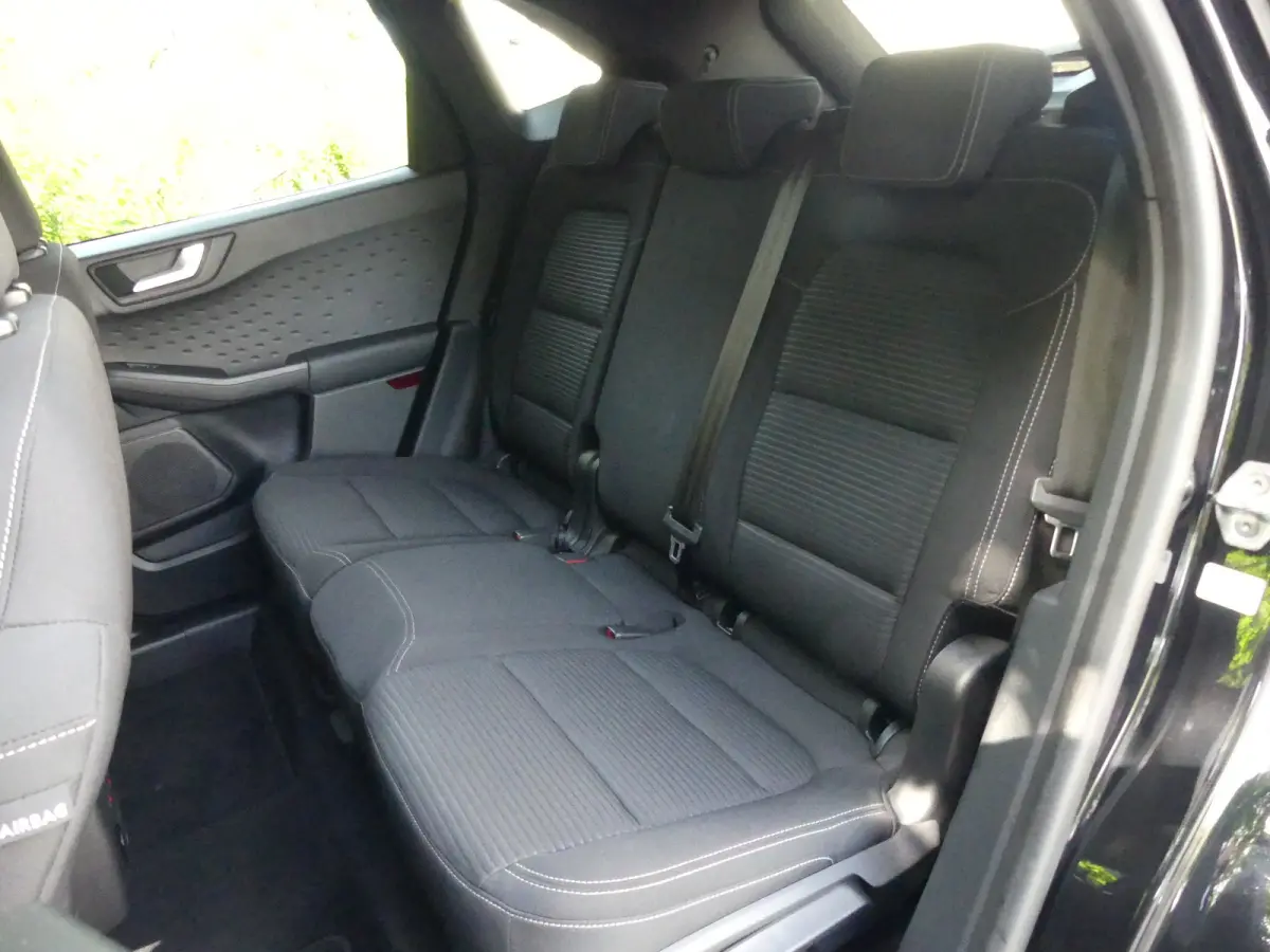 2.5 PHEV Titanium | CAMERA | ADAPTIVE CRUISE | DODEHOEKDETECTIE | STOEL+STUUR+VOORRUITVERWARMING | PARKEERSENSOREN V+A | ELEKTRISCHE ACHTERKLEP | LMV 18" | NAVI | APPLE CARPLAY / ANDRIOD AUT