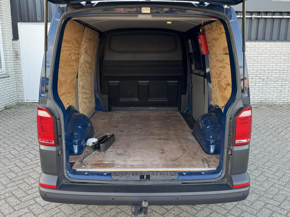 2.0 TDI Highline Trekhaak/Carplay/Navi/Cruise/Parkeersensor/18"