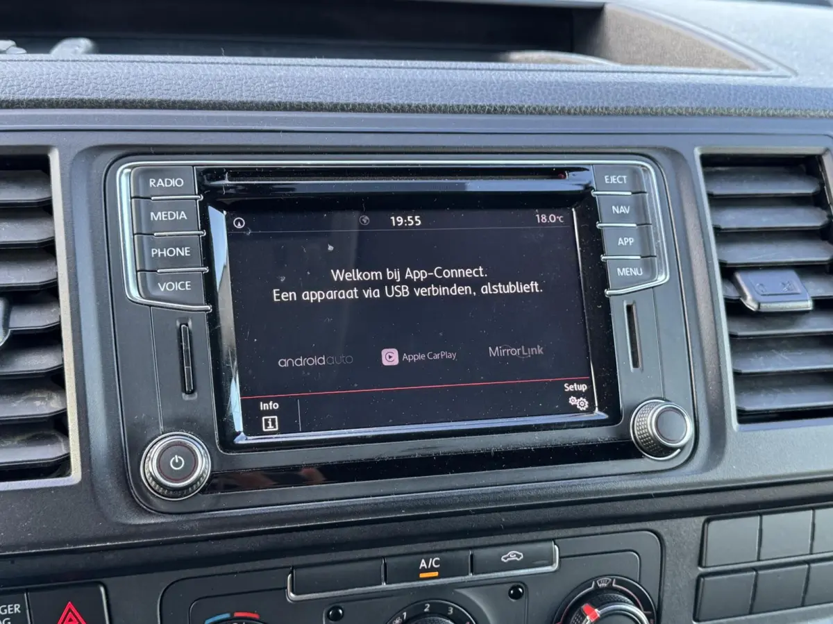 2.0 TDI Highline Trekhaak/Carplay/Navi/Cruise/Parkeersensor/18"