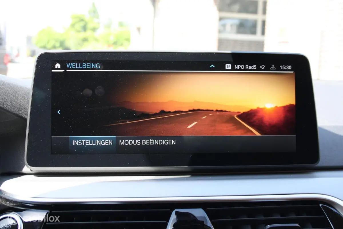 530e xDrive High Exe. , Comfort stoel, head-up, 29.000 KM!