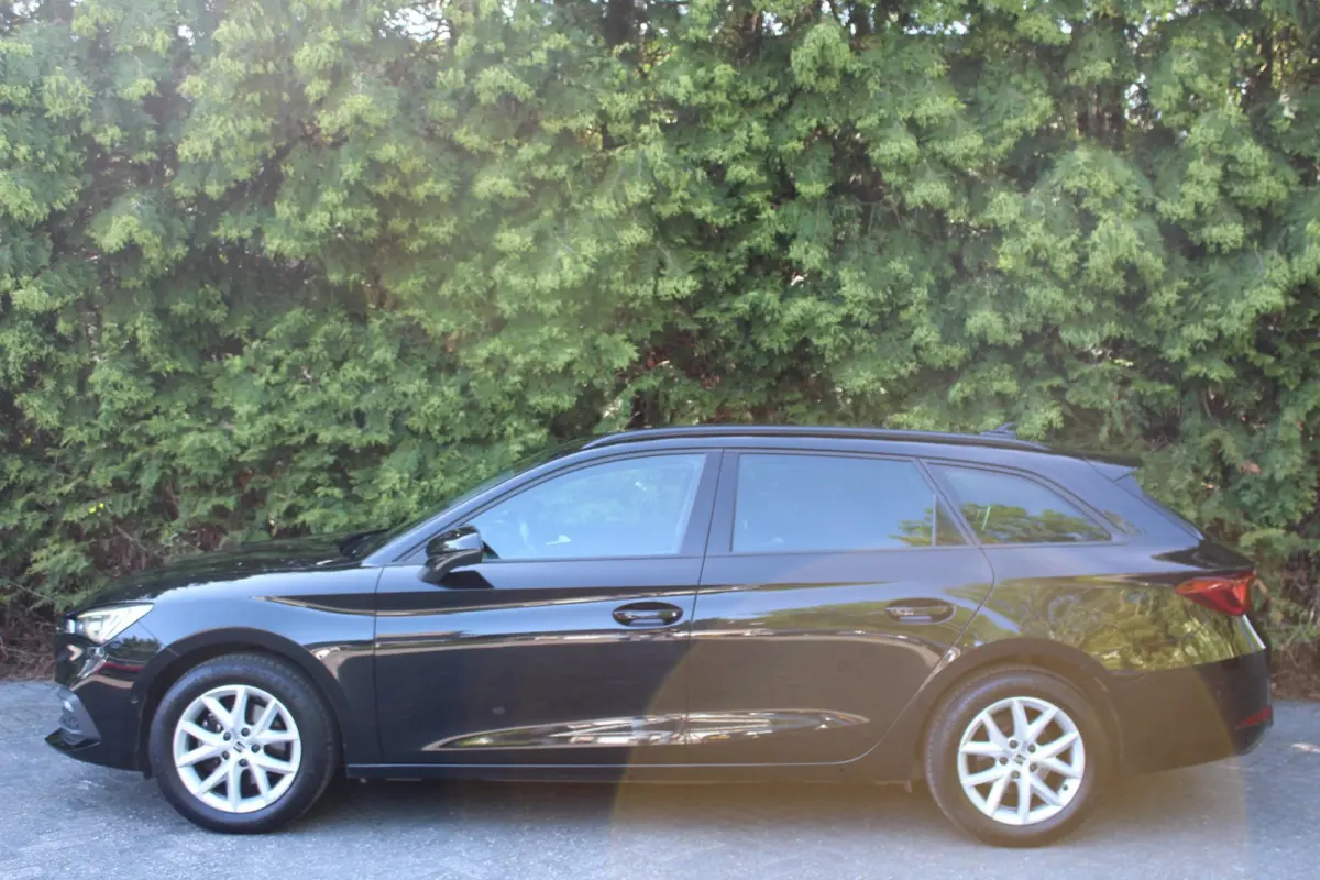 1.0 TSI Style Business Intense 110PK | Panoramadak | Parkeercamera | Apple/Android Carplay | Trekhaak