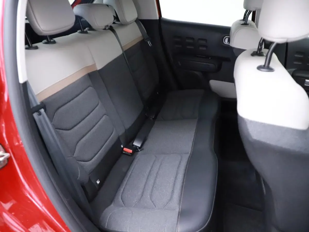1.2 Shine Navi/Led/Ecc/Lmv/CarPlay H.Leder/Two-Tone