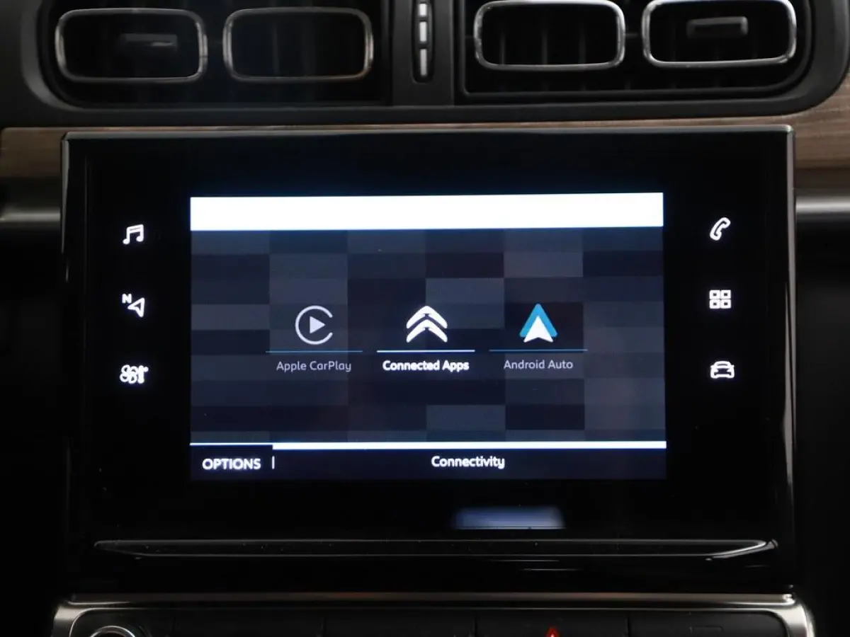 1.2 Shine Navi/Led/Ecc/Lmv/CarPlay H.Leder/Two-Tone