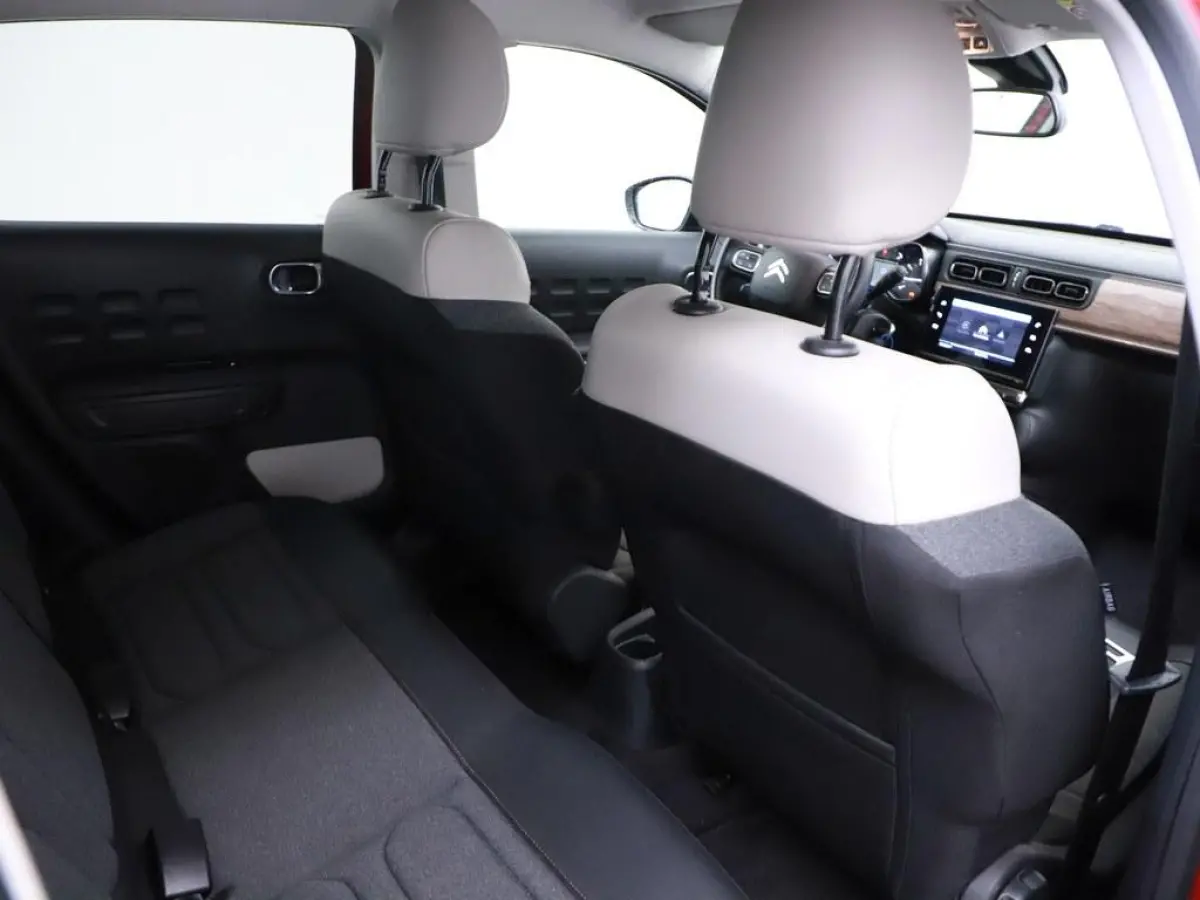 1.2 Shine Navi/Led/Ecc/Lmv/CarPlay H.Leder/Two-Tone