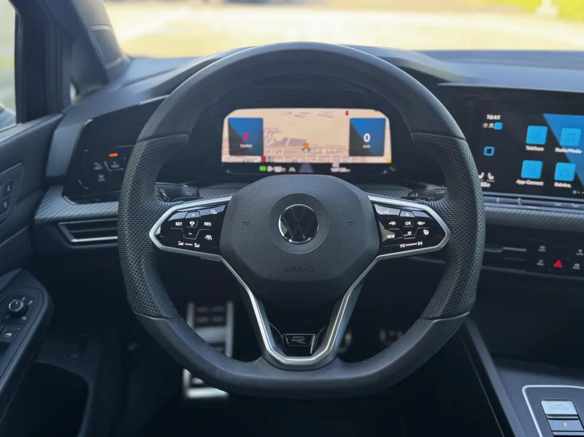 1.5eTSI R-Line|Matrix|Camera|Carplay