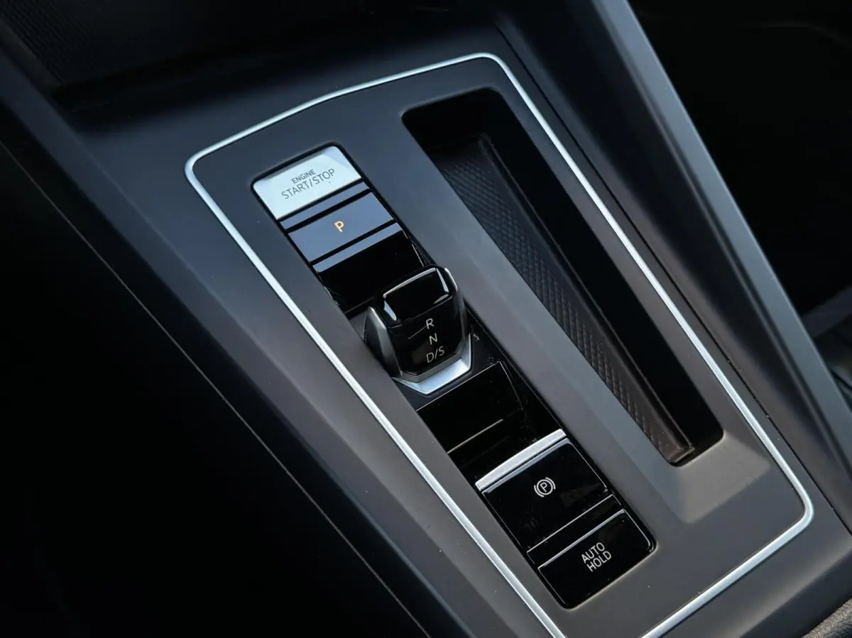 1.5eTSI R-Line|Matrix|Camera|Carplay