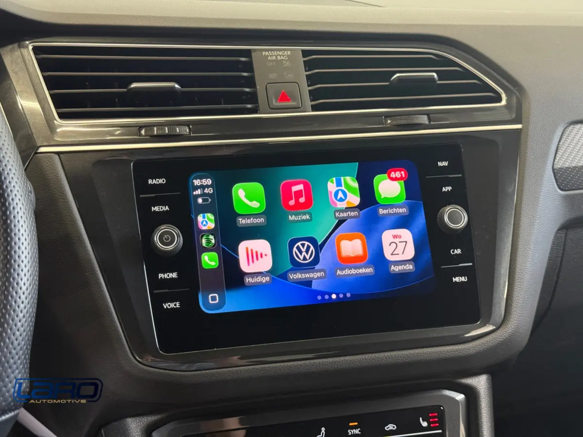 1.5 TSI R-Line |Trekhaak IQ.Lights Camera Sfeer CarPlay Elek kofferklep