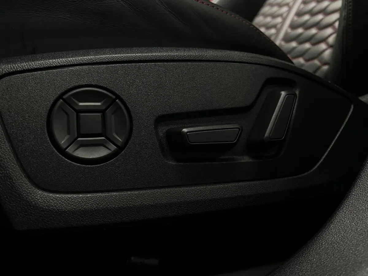 2.5 RS 3 quattro | Ceramic |Head-Up| B&O